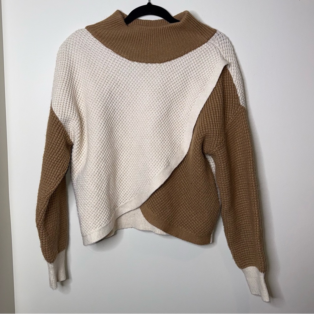 Express Two-Tone Cream and Brown Women's Sweater - Picture 3 of 6